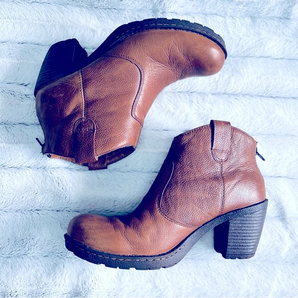 b.ø.c. ankle boots - Picture 3 of 12